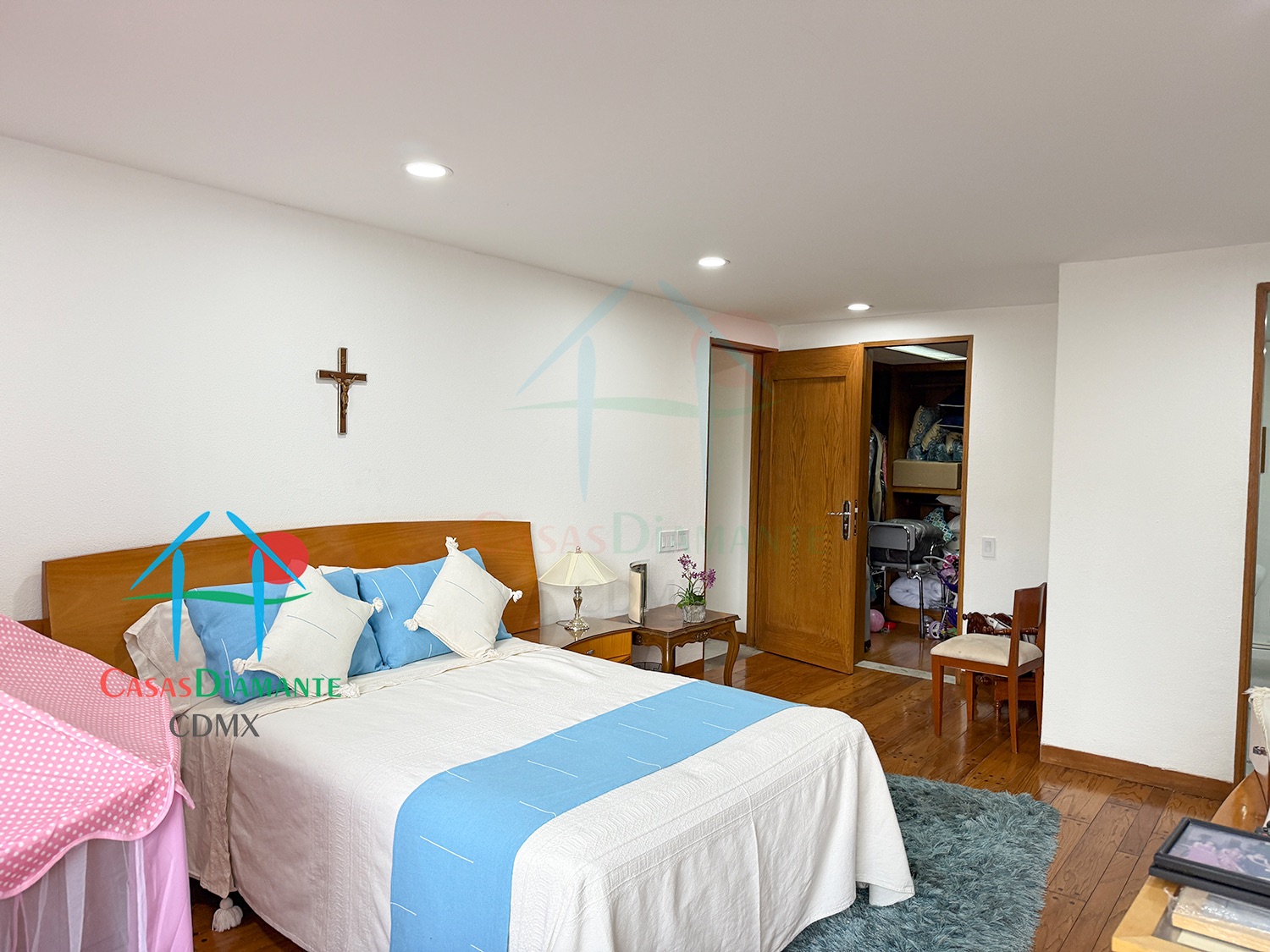 Jardines en la Montaña Malta EB - Recámara uno 5